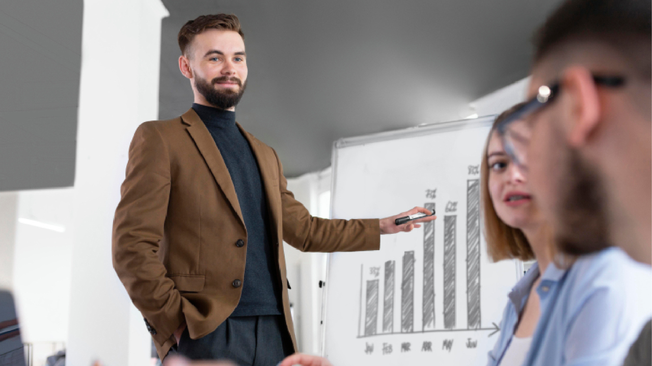 What Sets PedroVazPaulo Apart?